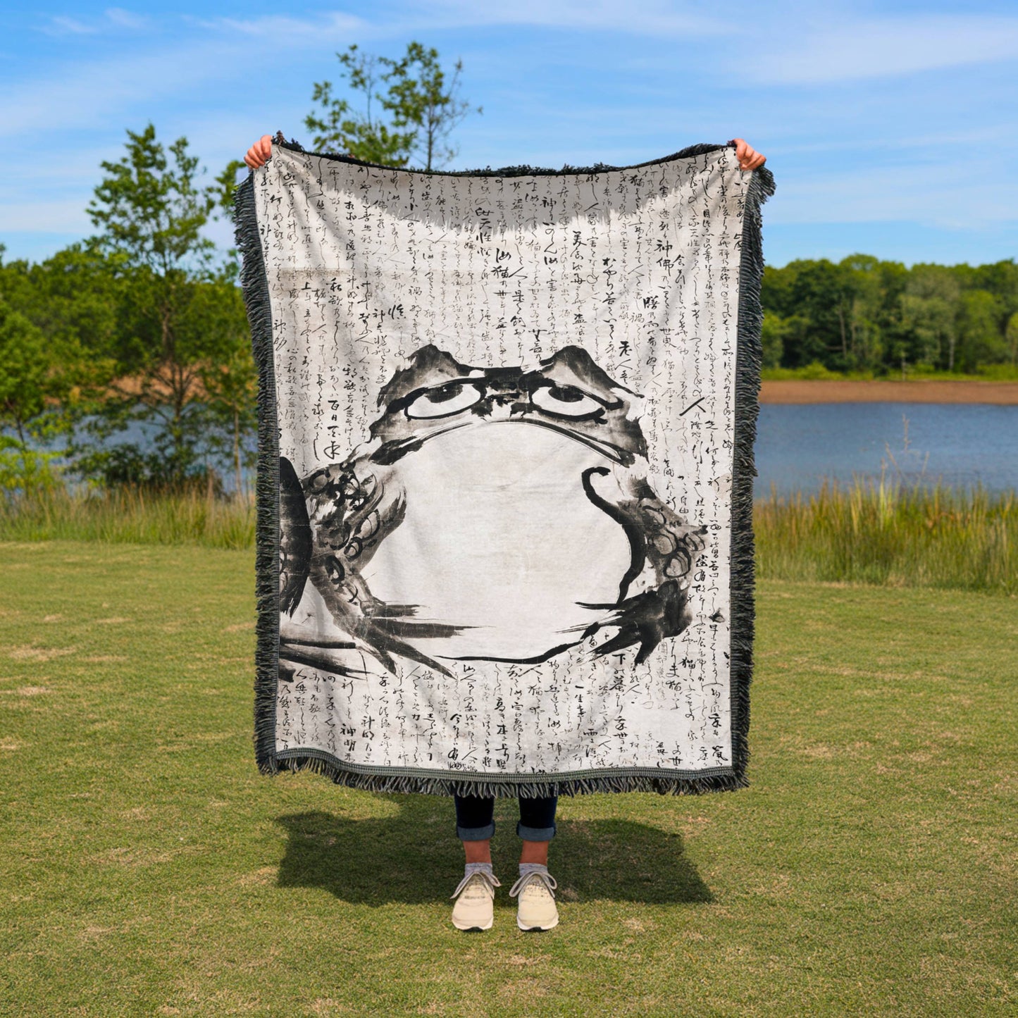 Japanese Frog: Throw Blanket, Woven Blanket, Tapestry Blanket, Woven Throws, Japanese Woodblock Print, Picnic Blanket, Birthday Gift for Him